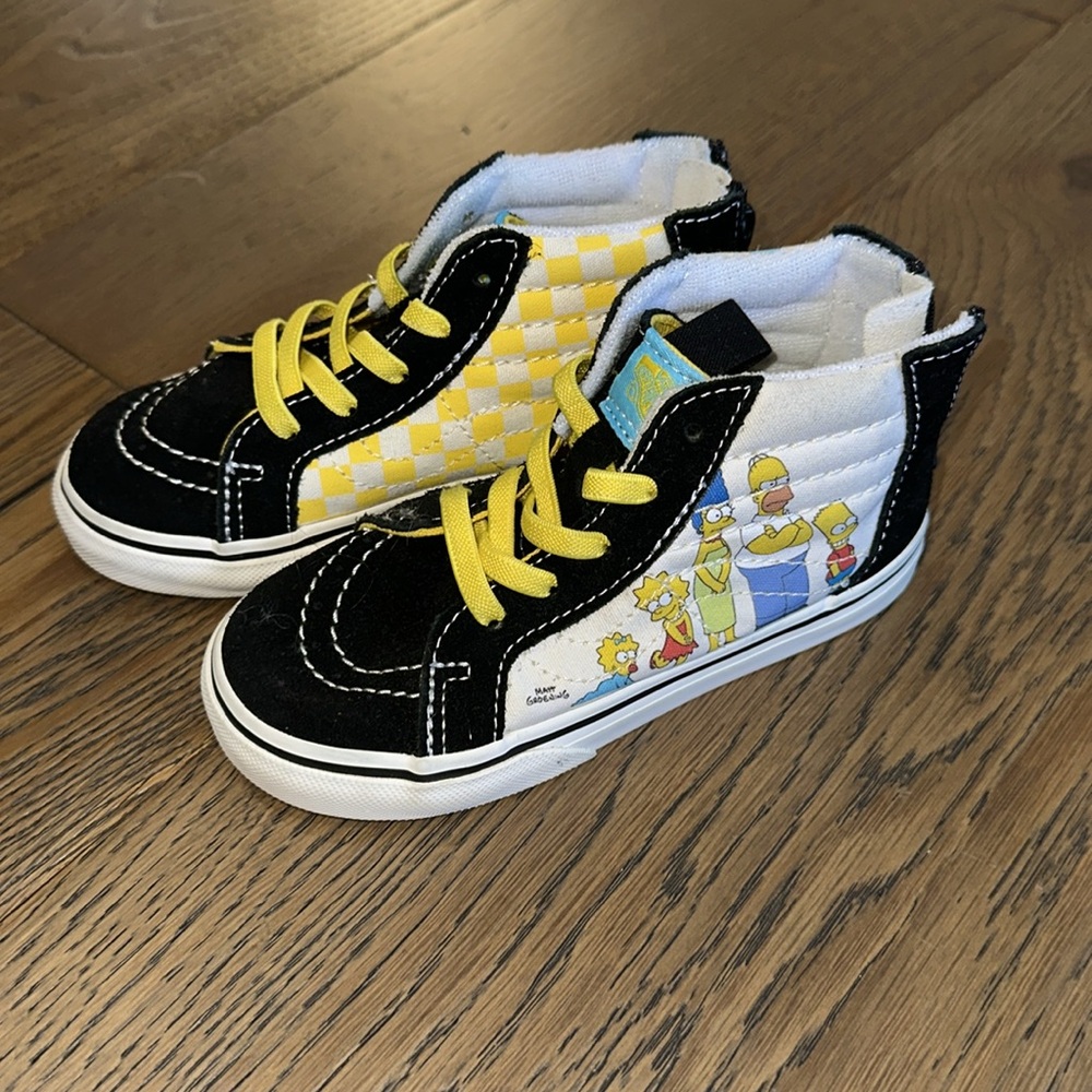 Simpson Vans - Picture 3 of 6